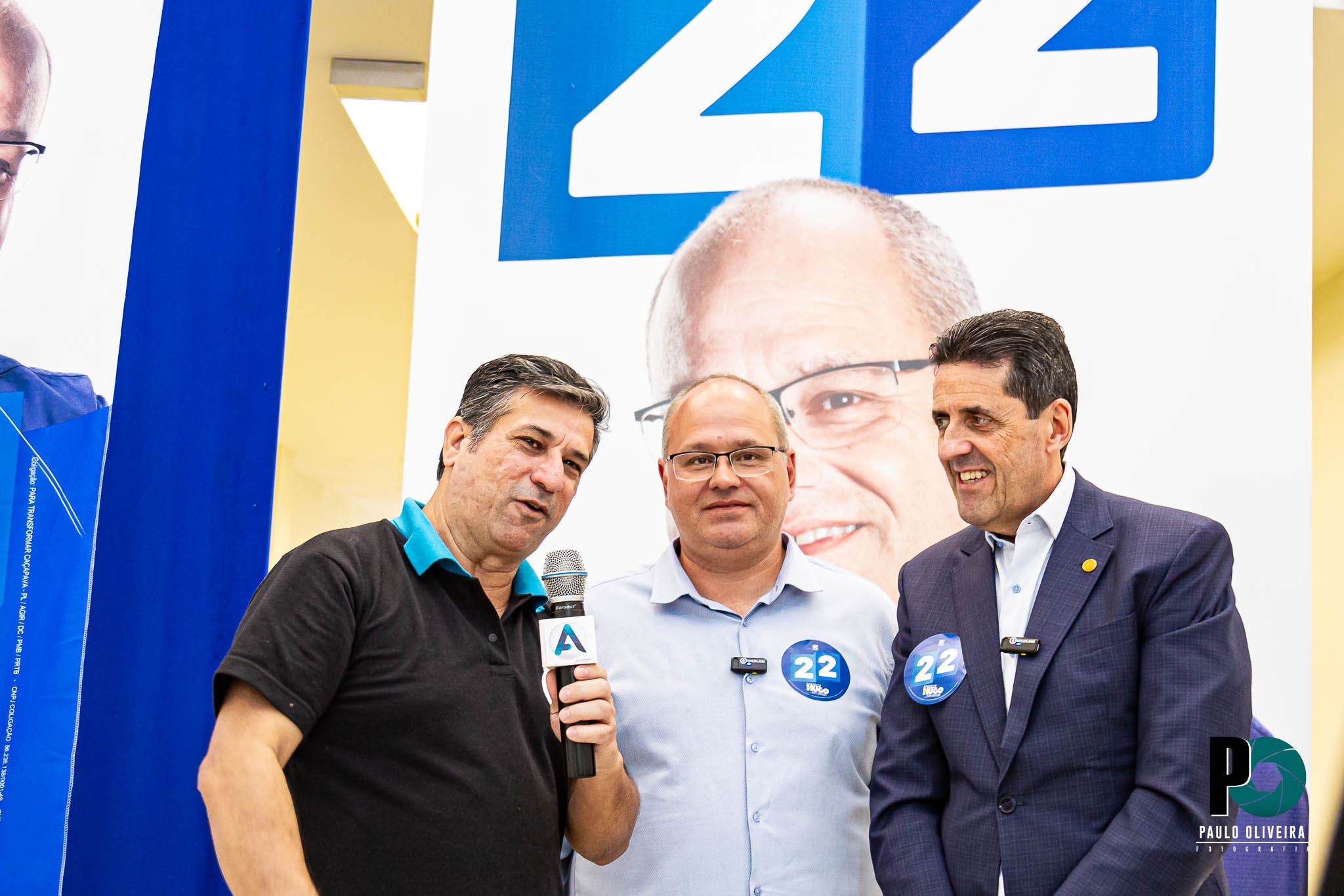 Delegado Hugo inaugura comitê no centro