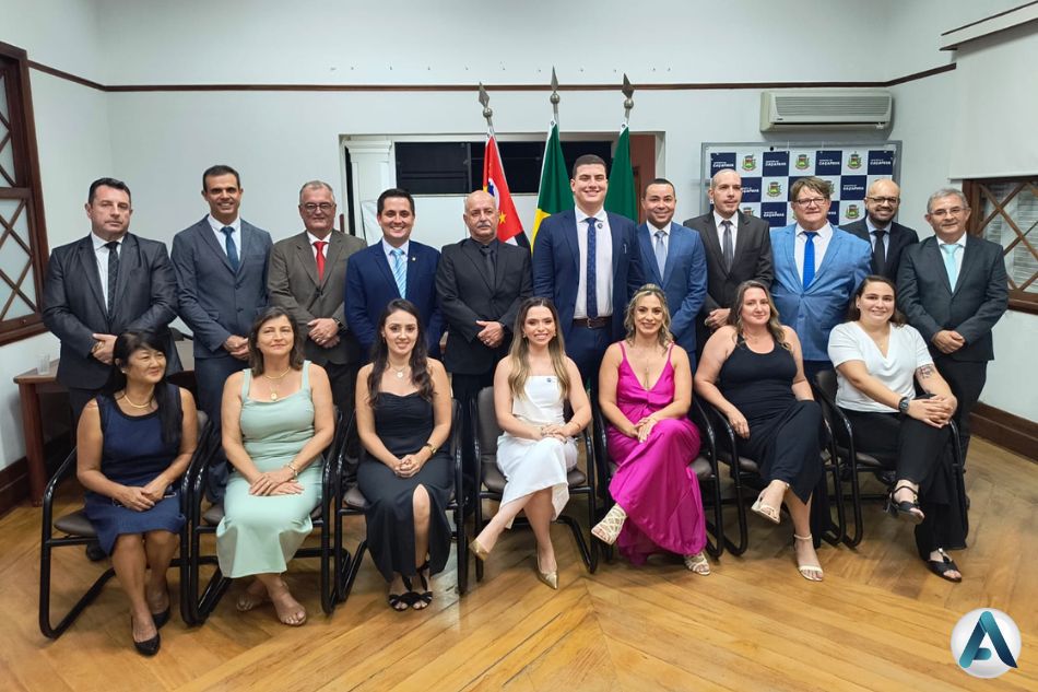 Transmissão de cargo e posse do novo secretariado marcam início da gestão Yan Lopes em Caçapava