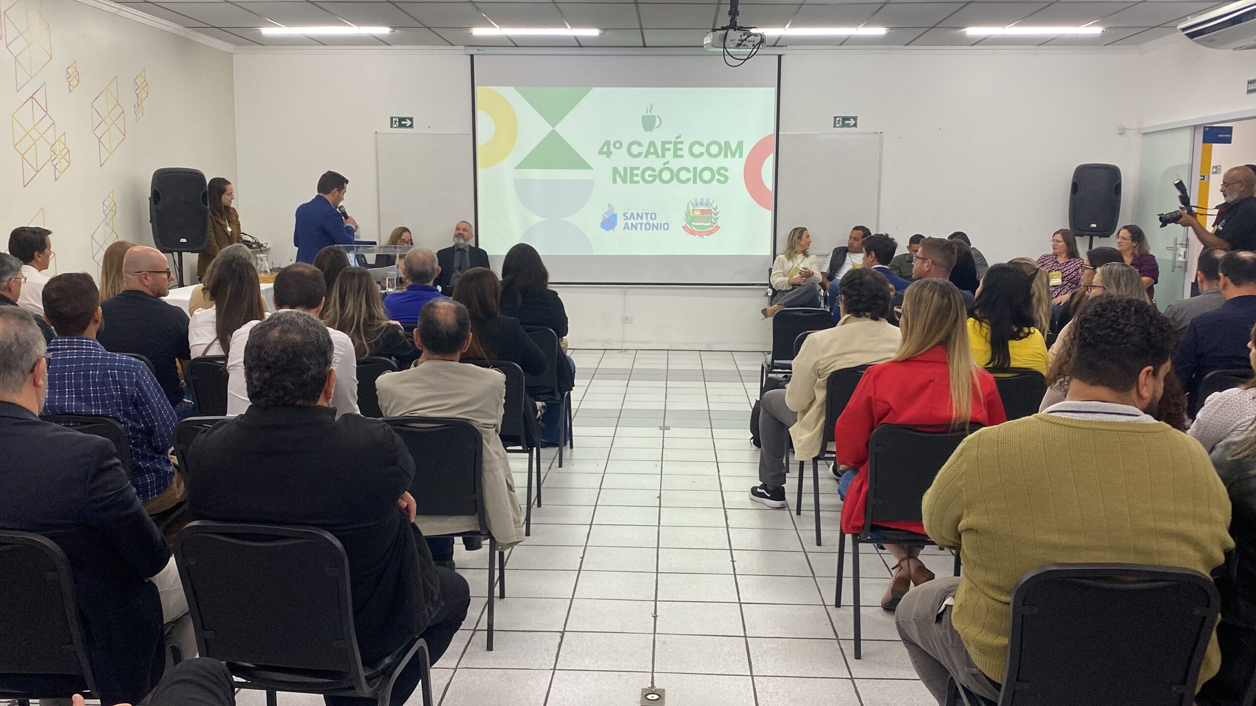 Café com Negócio em Caçapava
