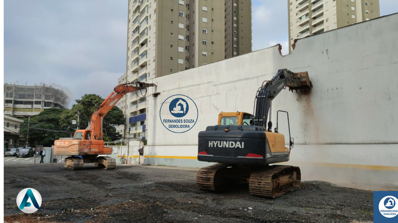 "Transformando obras com tradição, eficiência e respeito ao meio ambiente.