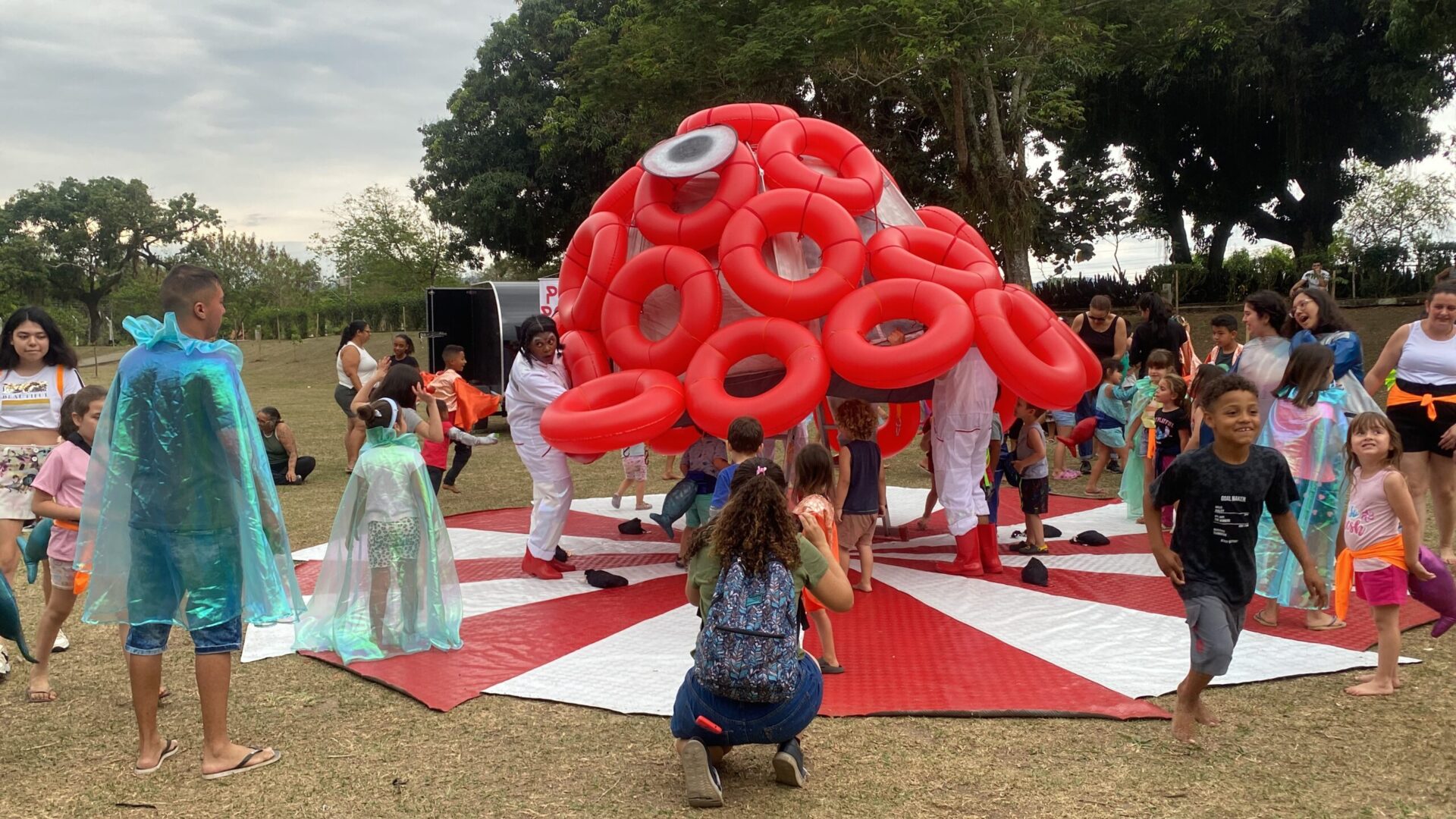 Povo Polvo encanta público no Parque da Moçota em Caçapava
